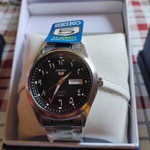 Seiko Automatic Watch with 21 Jewels